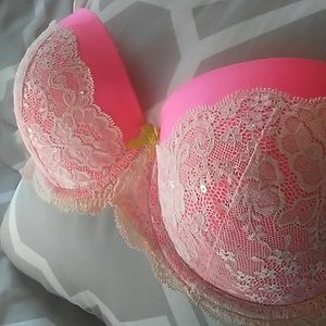 Victoria Secret Bra 36D